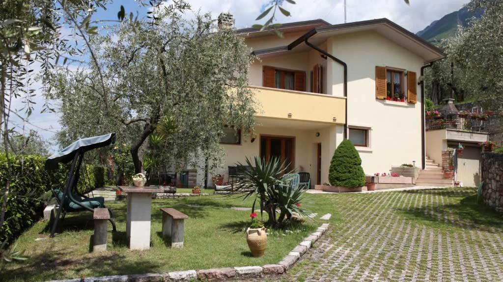 Apartmán Casa Edda Brenzone sul Garda Exteriér fotografie